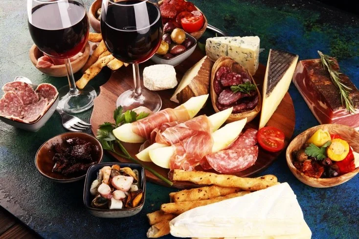 Best Spanish Restaurants in Louisville for Tapas and Wine Pairings