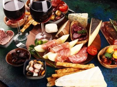 Best Spanish Restaurants in Louisville for Tapas and Wine Pairings