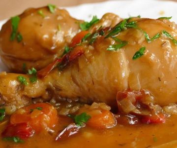 How to Make Spanish Pollo a la Cerveza con Verduras: Beer-Braised Chicken with Vegetables