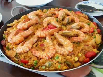 Exploring Spanish Street Food Favorites and How to Cook Them at Home