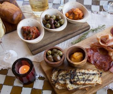 Best Spanish Restaurants in Phoenix for Mediterranean Tapas