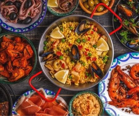 Exploring Spanish Culinary Traditions Through Seasonal Ingredients