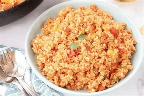 Spanish Rice Recipe with Garlic and Onion