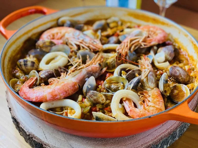 Traditional Spanish Seafood with Fresh Ingredients: A Taste of Authenticity