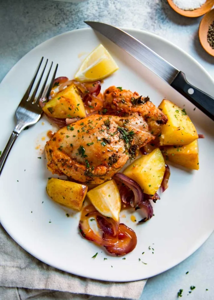 Spanish Chicken and Potatoes One Pan Recipe