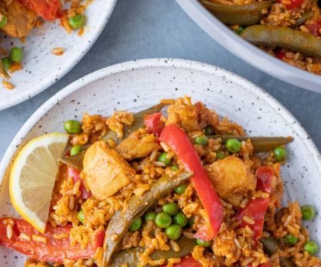 Easy Spanish Paella with Chicken Only: A Simple and Delicious Recipe