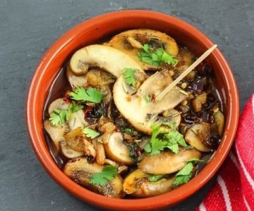 Easy Spanish Garlic Mushrooms Tapas Recipe