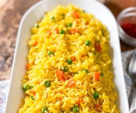 Easy Spanish Rice with Saffron Flavor