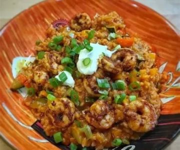 Easy Spanish Rice with Shrimp and Garlic Recipe