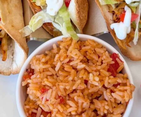 Easy Spanish Rice with Fresh Tomatoes: Simple and Flavorful Recipe