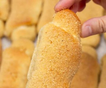How to Make Traditional Spanish Bread at Home: Authentic Rustic Baking Guide