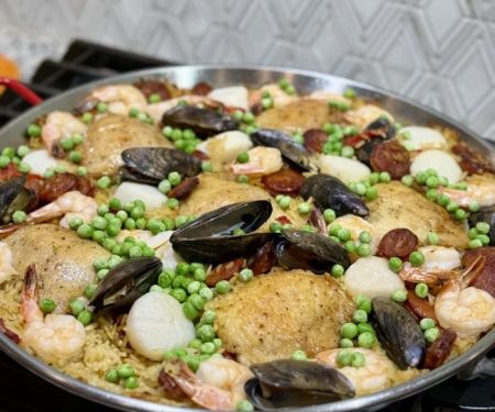 Spanish Paella Recipe for Large Groups and Gatherings