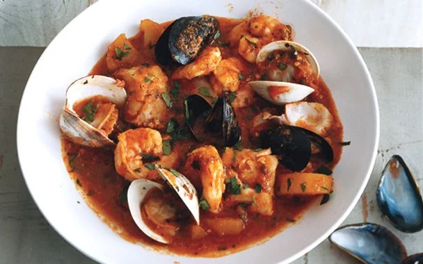 Traditional Spanish Seafood with Fresh Tomato Base Recipe Guide