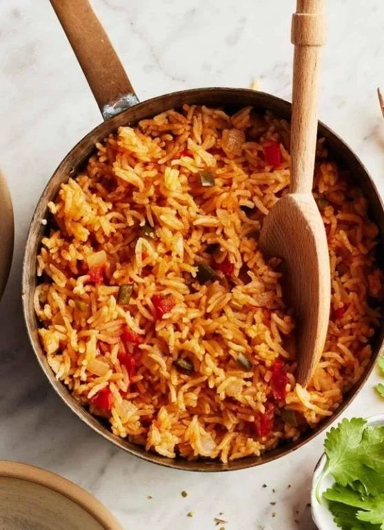 Easy Spanish Rice with Paprika Recipe for Flavorful Home Cooking