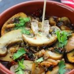 Authentic Spanish Garlic Mushrooms Tapas Recipe with Traditional Flavor
