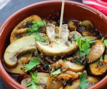 Authentic Spanish Garlic Mushrooms Tapas Recipe with Traditional Flavor