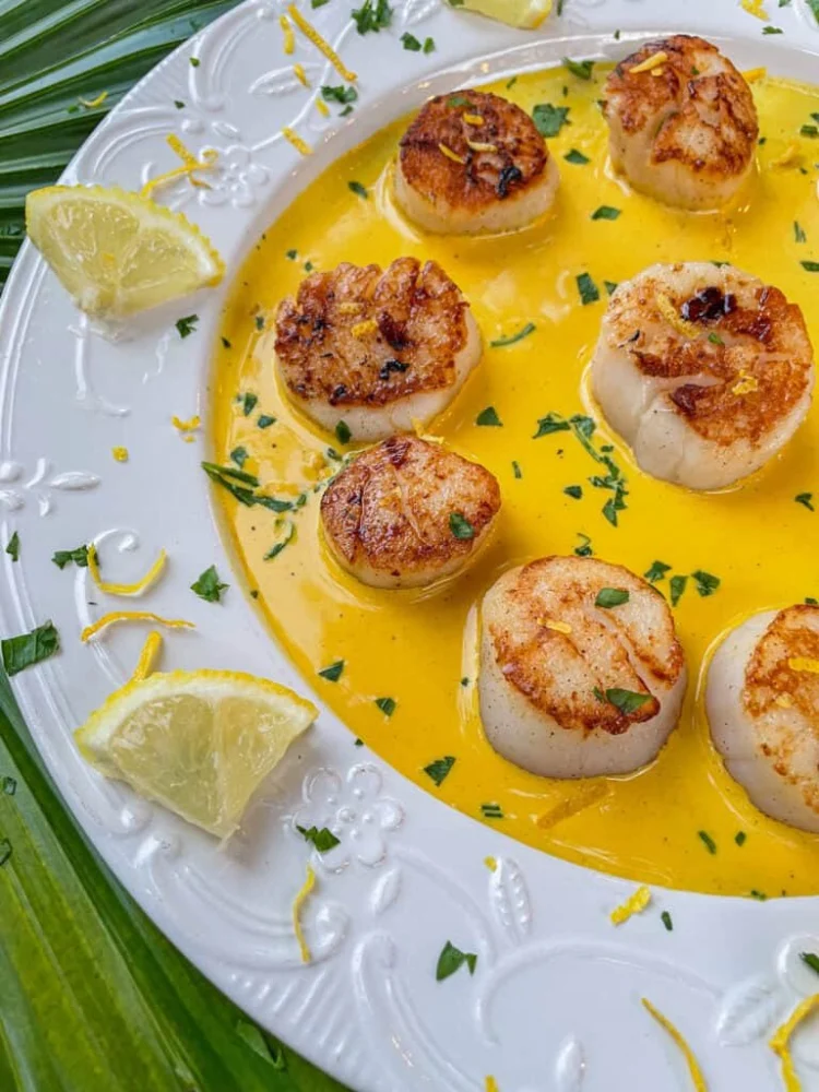 Traditional Spanish Seafood with Saffron Cream Sauce Recipe
