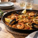 Spanish Fideuà Guide: Noodles, Stock, Seafood, and Texture